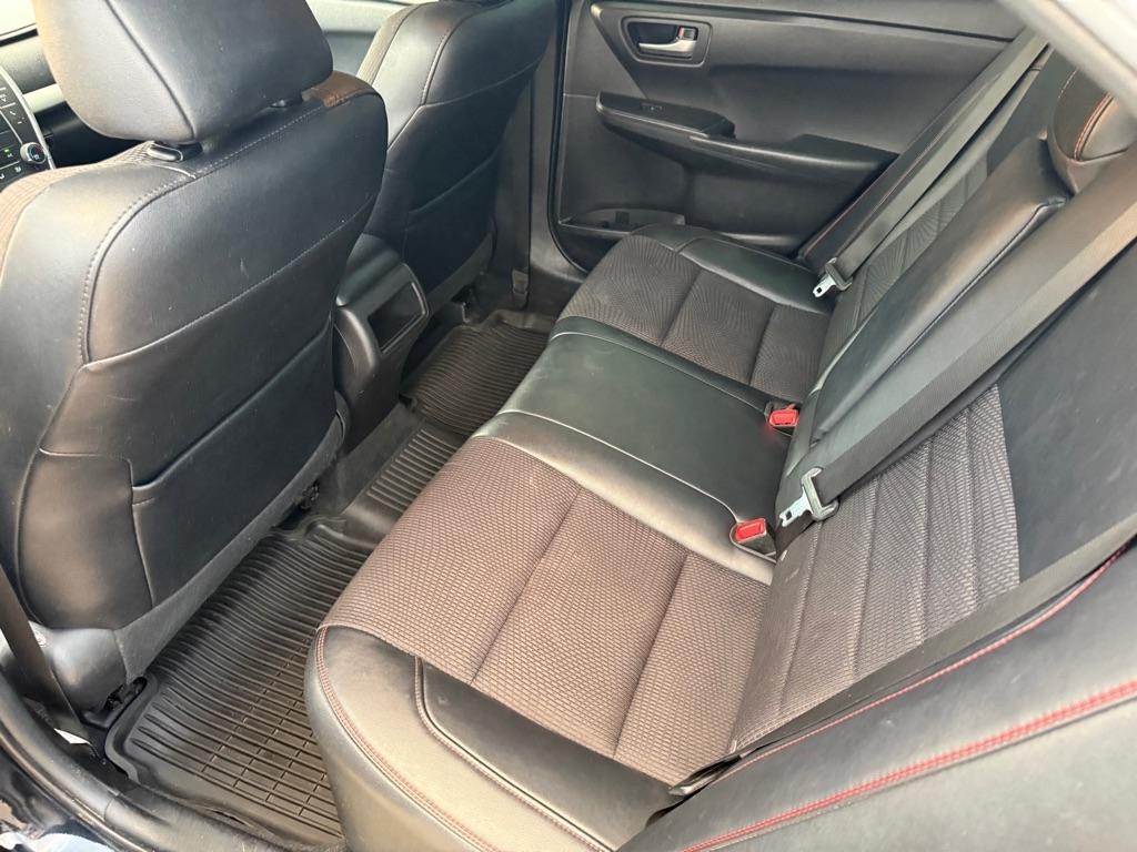 Toyota Camry SE 4D Sedan 2016