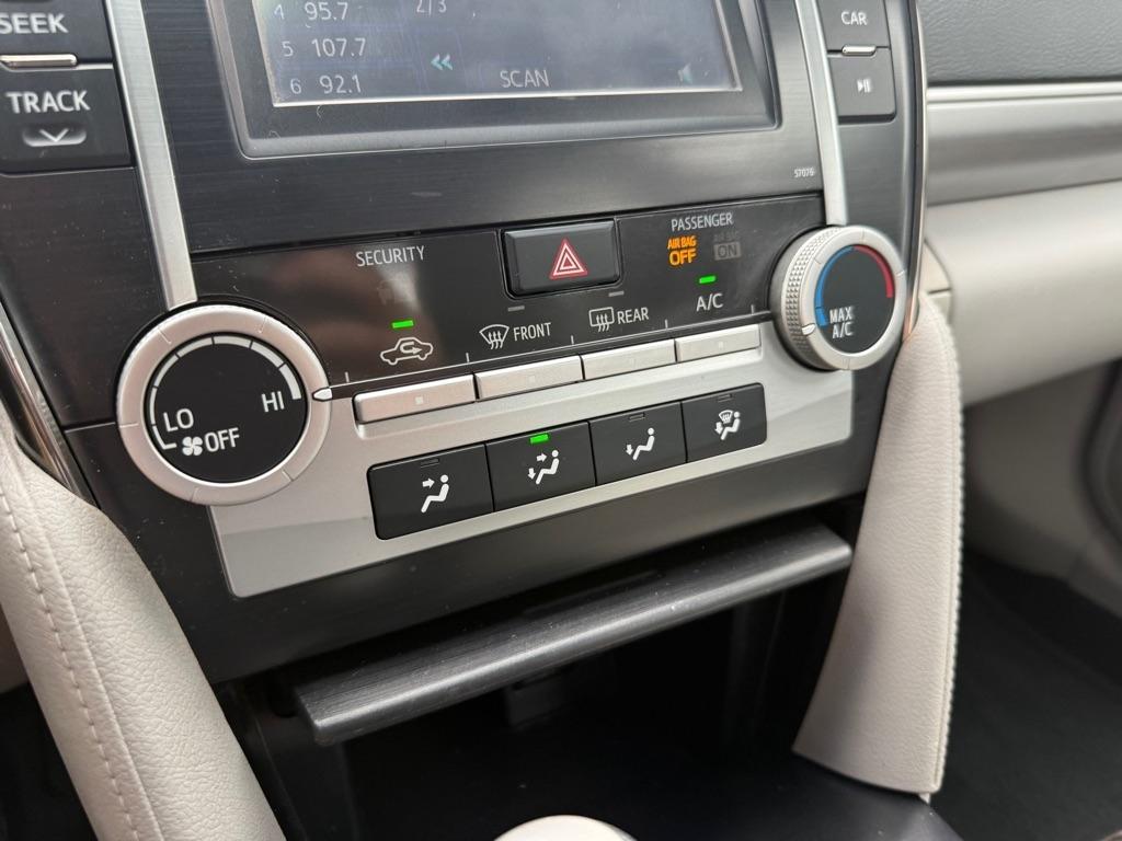 Toyota Camry LE 2013