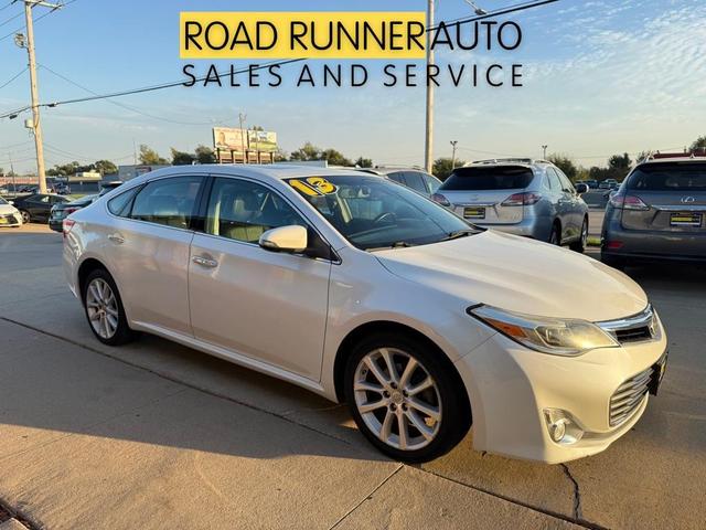 White 2013 Toyota Avalon Sedan Front-Wheel Drive Automatic