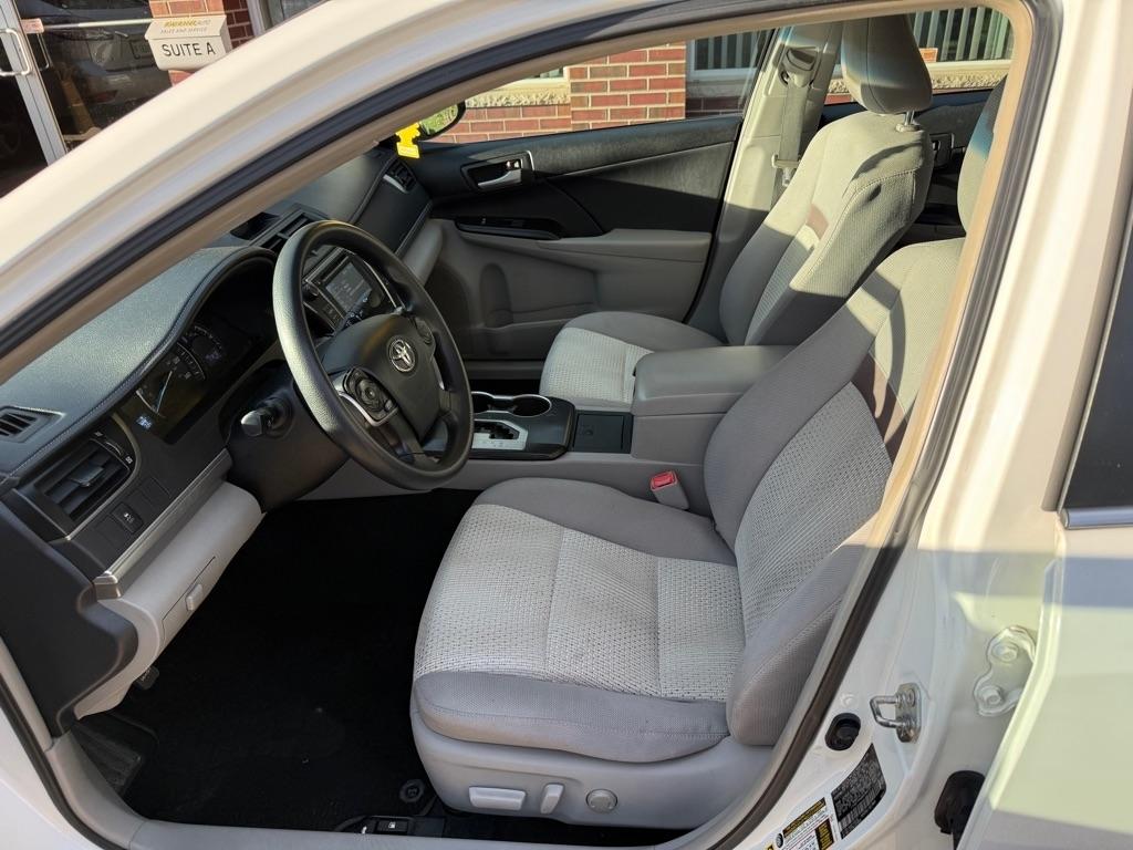 Toyota Camry LE 2013