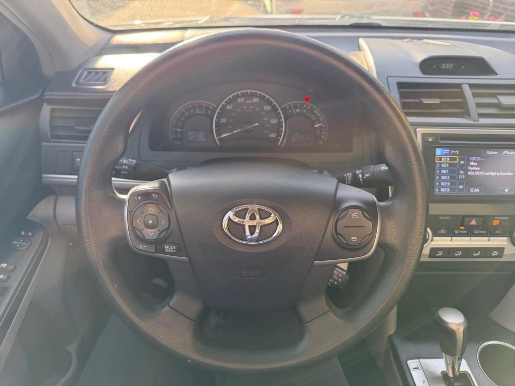 Toyota Camry LE 2013