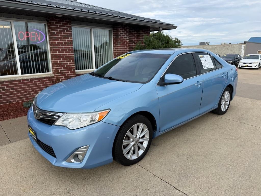 Toyota Camry XLE 2013