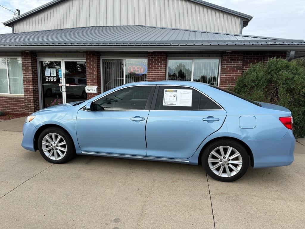Toyota Camry XLE 2013