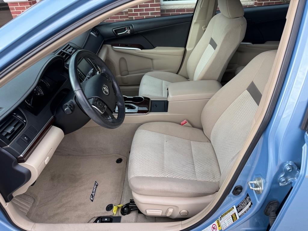 Toyota Camry XLE 2013