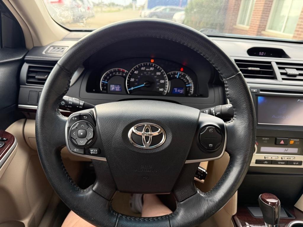 Toyota Camry XLE 2013