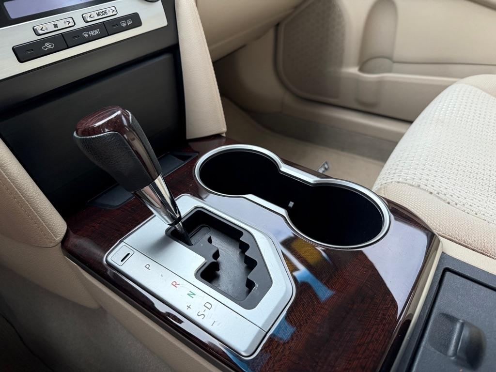 Toyota Camry XLE 2013