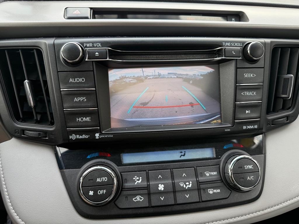 Toyota RAV4 XLE AWD 2016