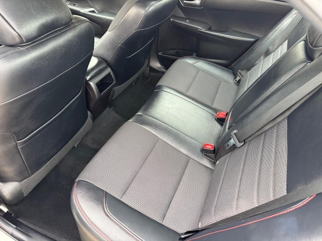 Toyota Camry SE 2016