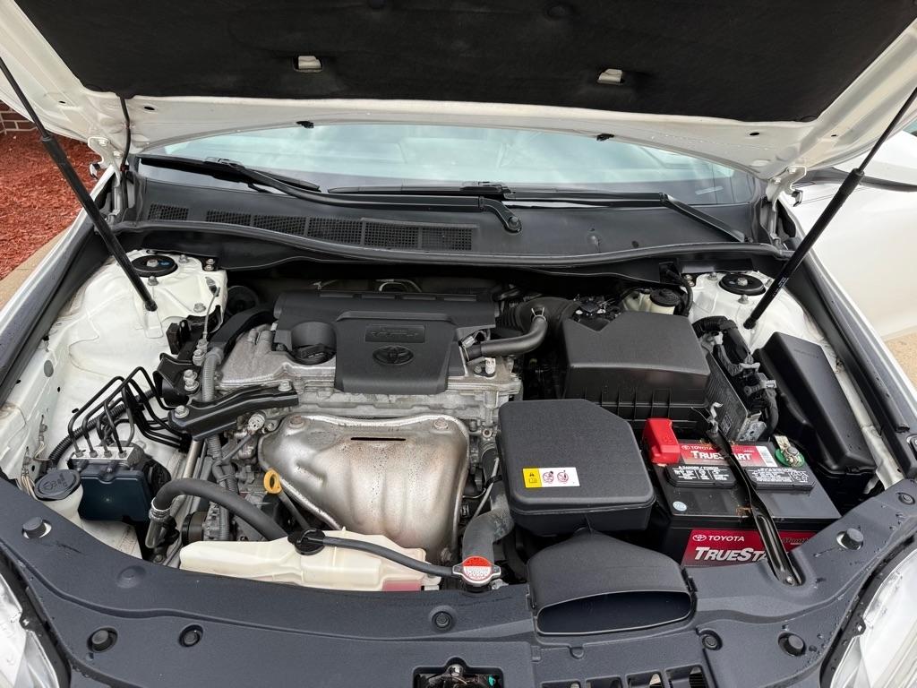 Toyota Camry SE 2016