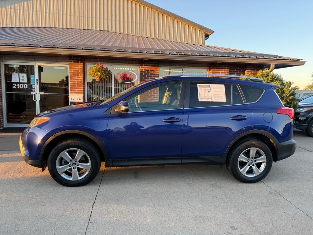 Toyota RAV4 XLE AWD 2015