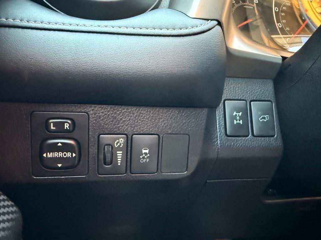 Toyota RAV4 XLE AWD 2015