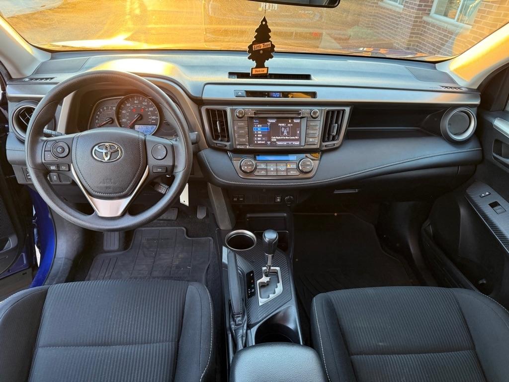 Toyota RAV4 XLE AWD 2015