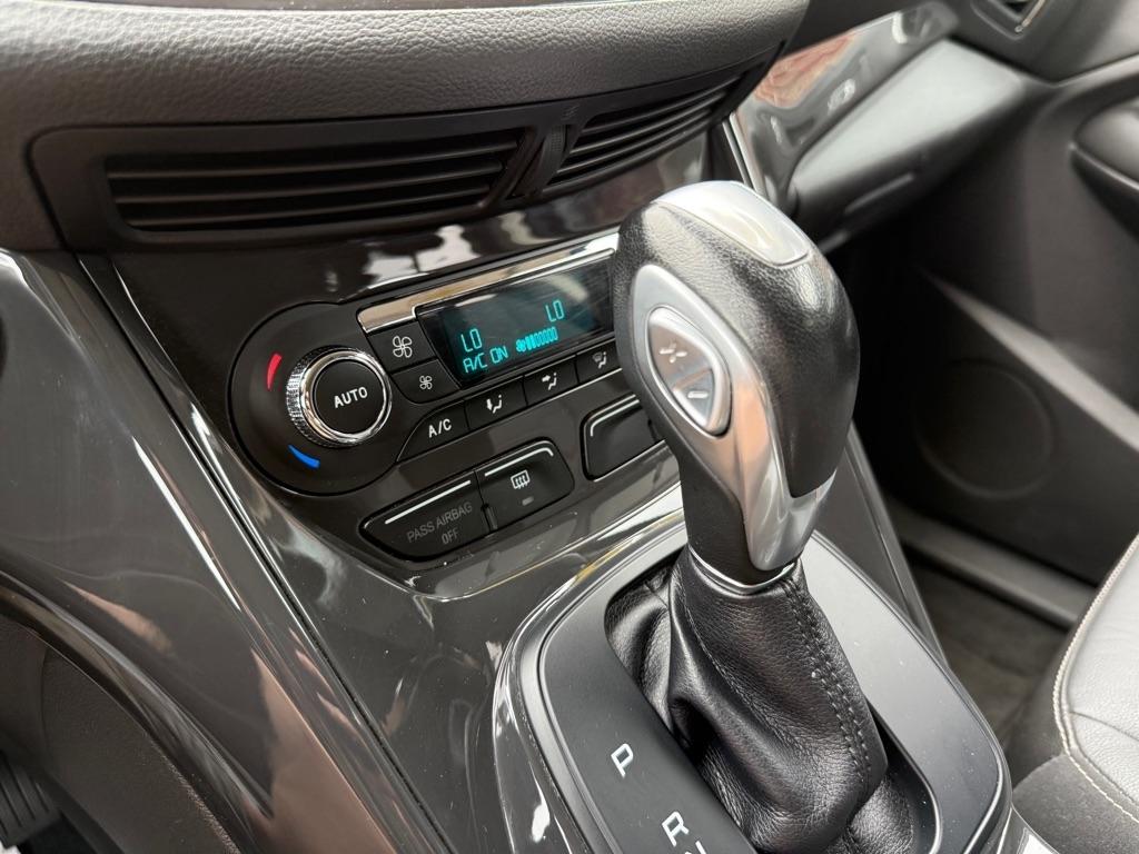 Ford Escape Titanium FWD 2014