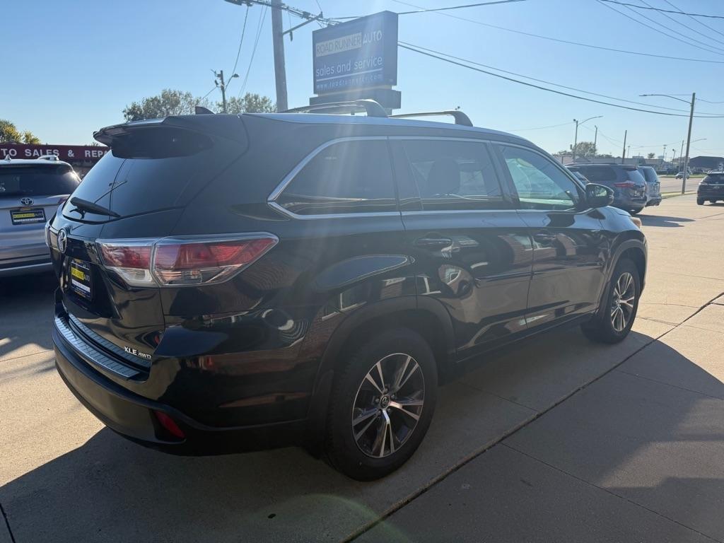 Toyota Highlander XLE AWD V6 2016
