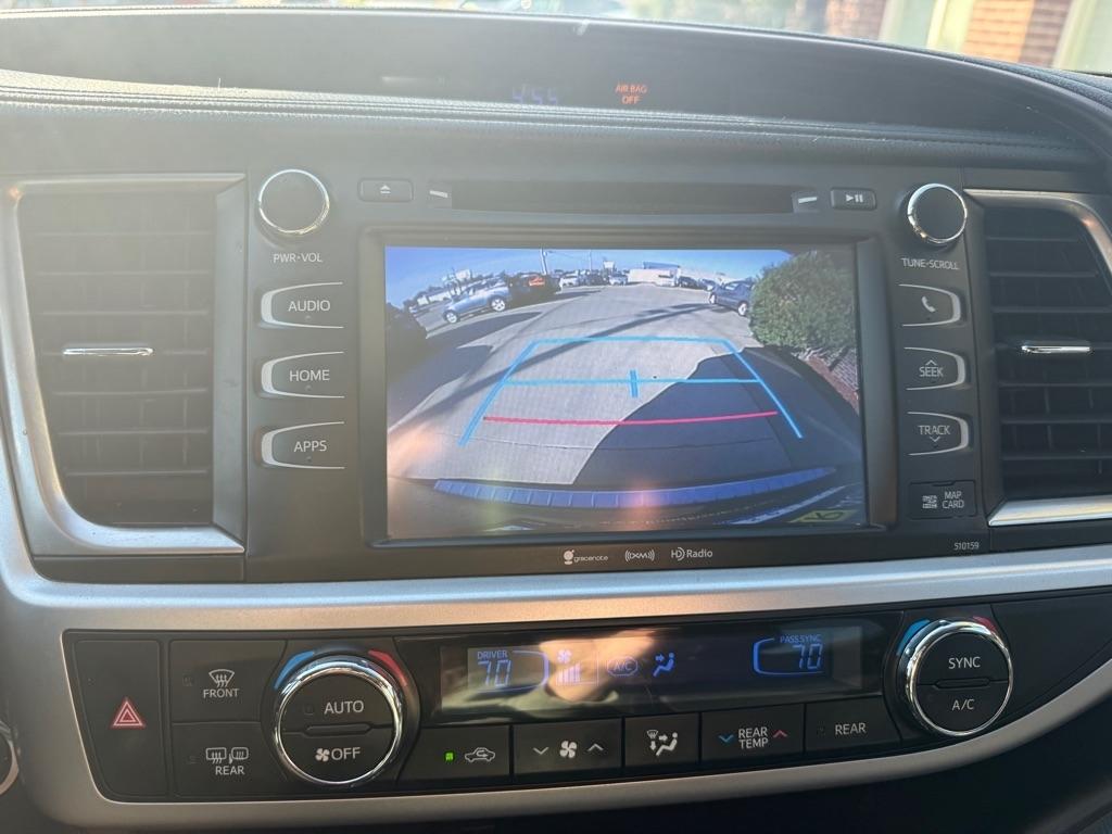 Toyota Highlander XLE AWD V6 2016