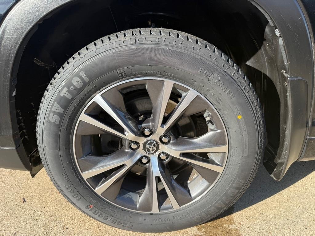 Toyota Highlander XLE AWD V6 2016