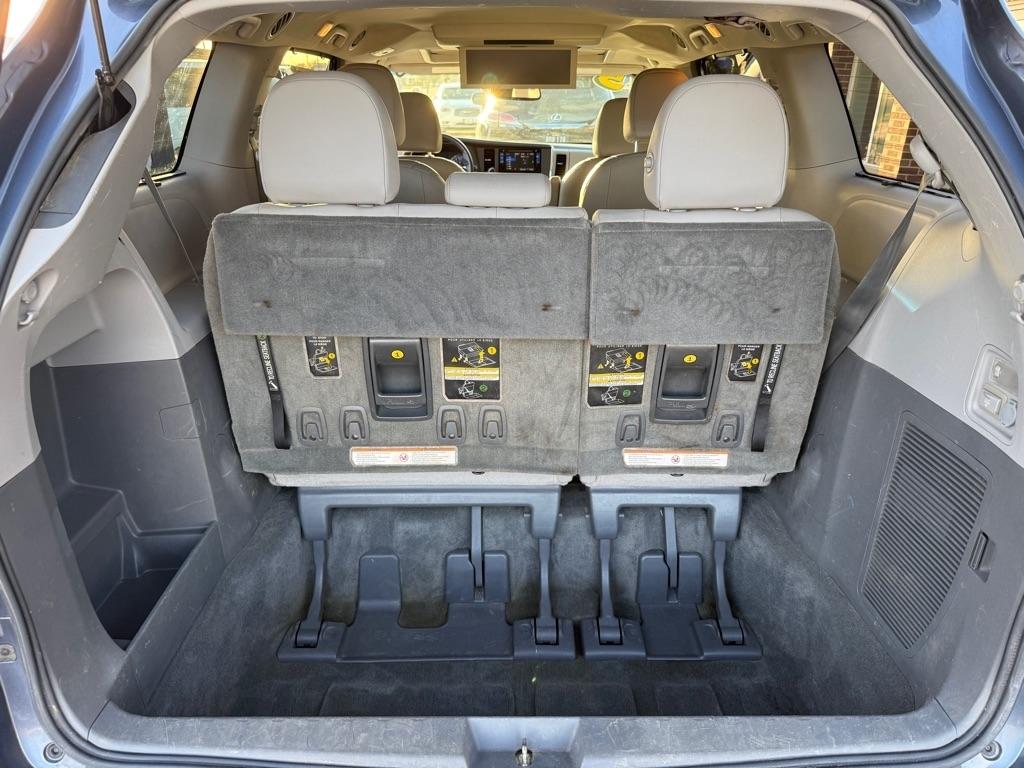 Toyota Sienna XLE Premium AWD 7-Passenger (Natl) 2015