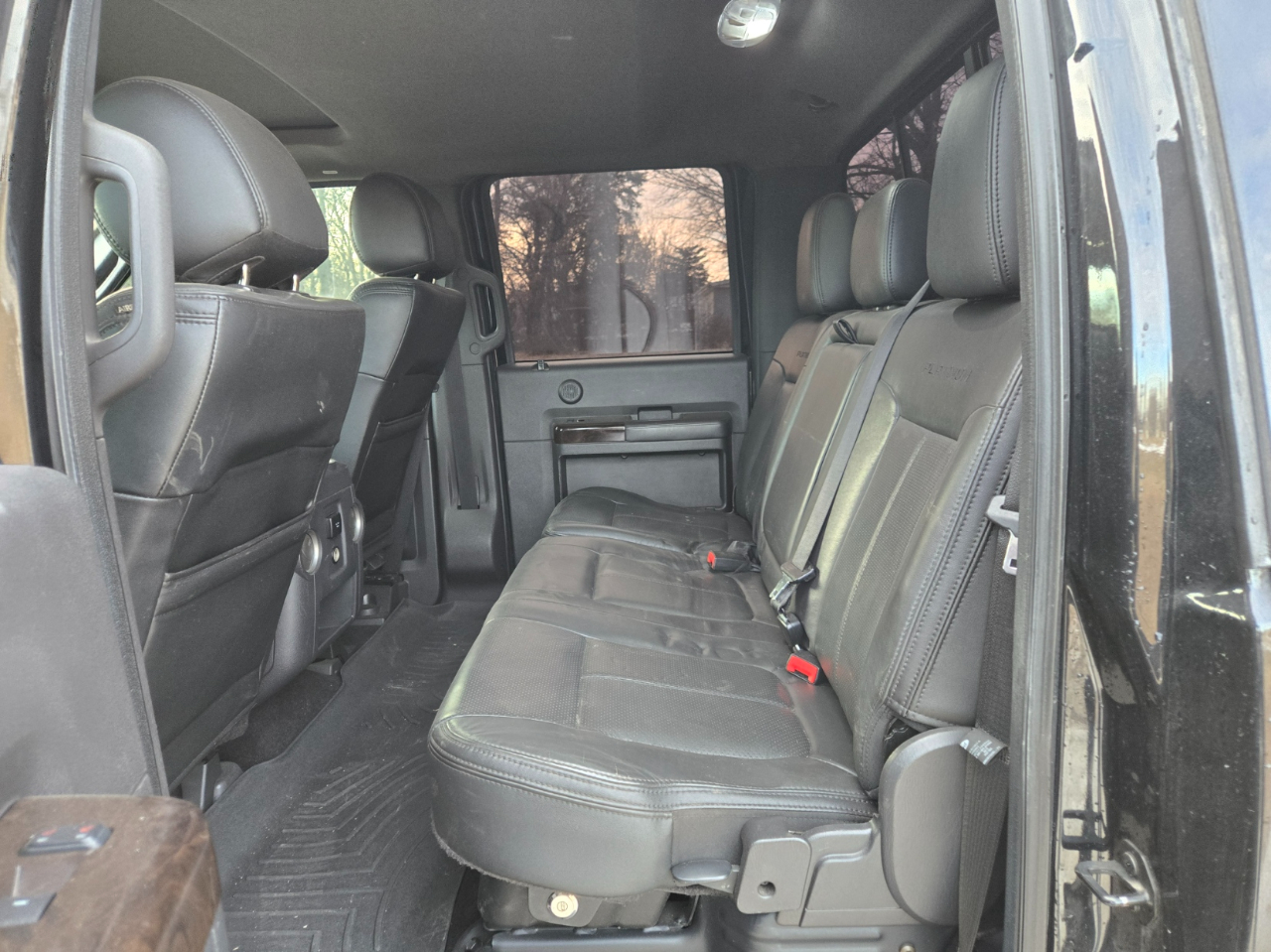 Ford F-350 SD Platinum Crew Cab 4WD 2015