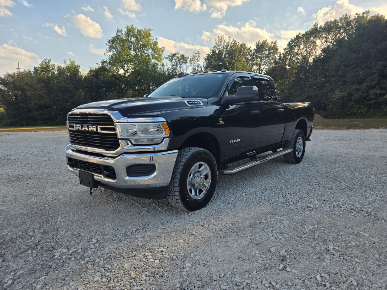 RAM 3500 Tradesman Crew Cab 4WD 2021 RAM 3500 Tradesman Crew Cab 4WD 2021