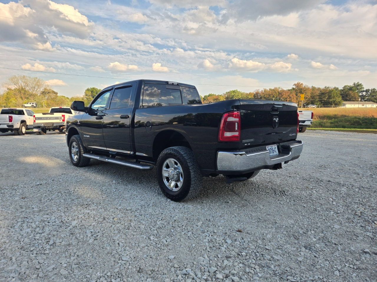 RAM 3500 Tradesman Crew Cab 4WD 2021 RAM 3500 Tradesman Crew Cab 4WD 2021