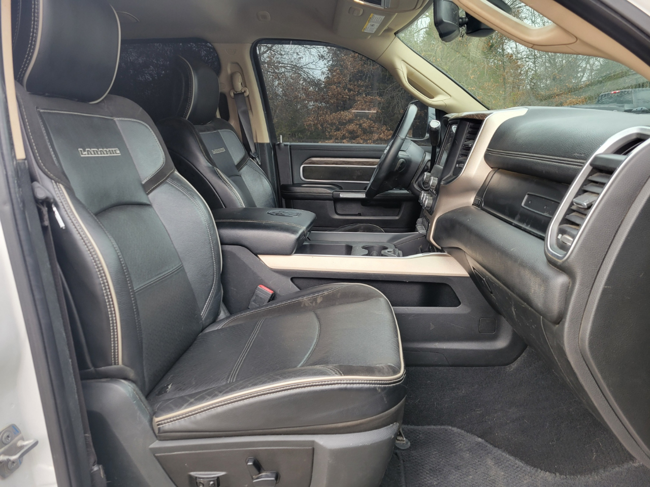 RAM 2500 Laramie Crew Cab SWB 4WD 2019
