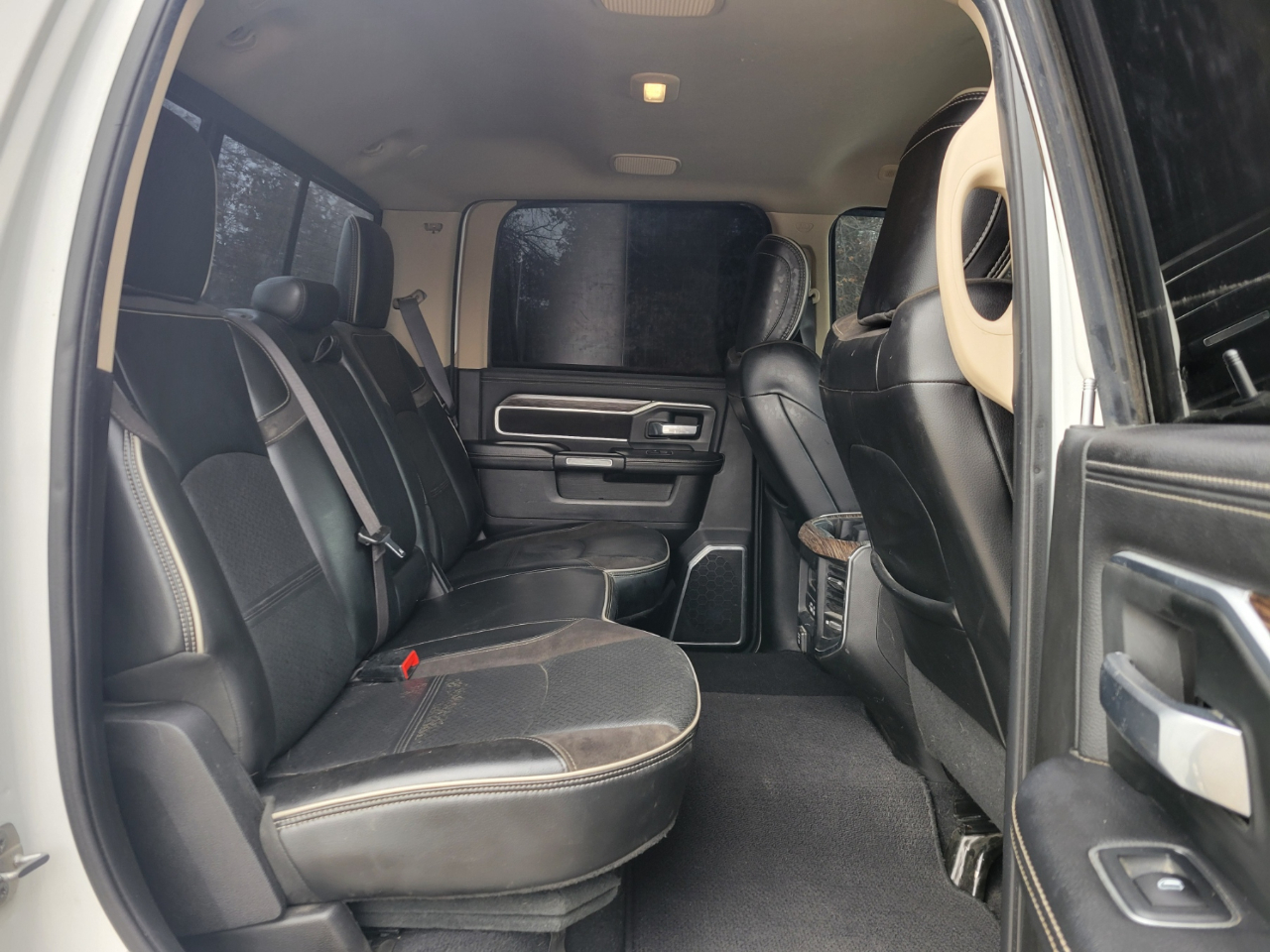 RAM 2500 Laramie Crew Cab SWB 4WD 2019