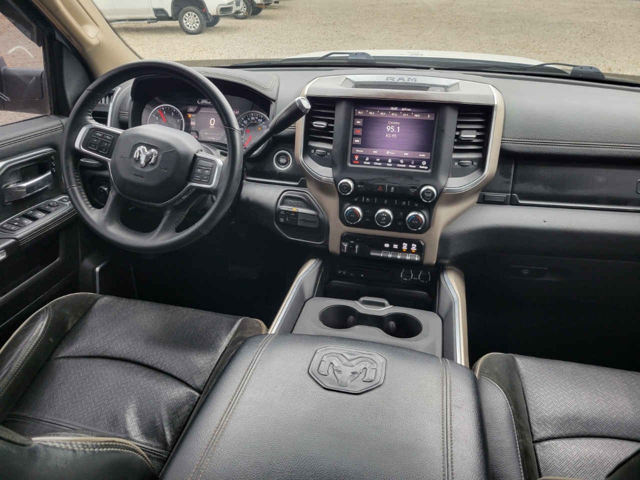 RAM 2500 Laramie Crew Cab SWB 4WD 2019