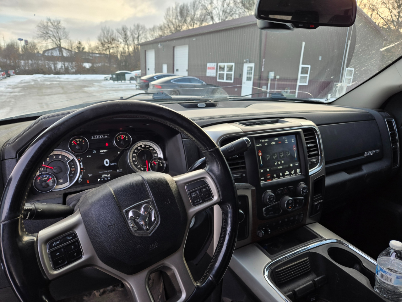 RAM 3500 Laramie Mega Cab 4WD 2018
