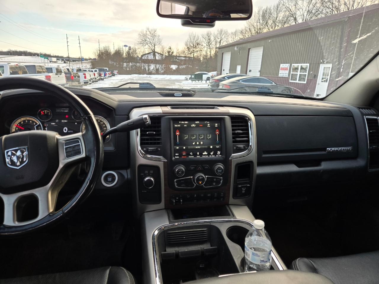 RAM 3500 Laramie Mega Cab 4WD 2018