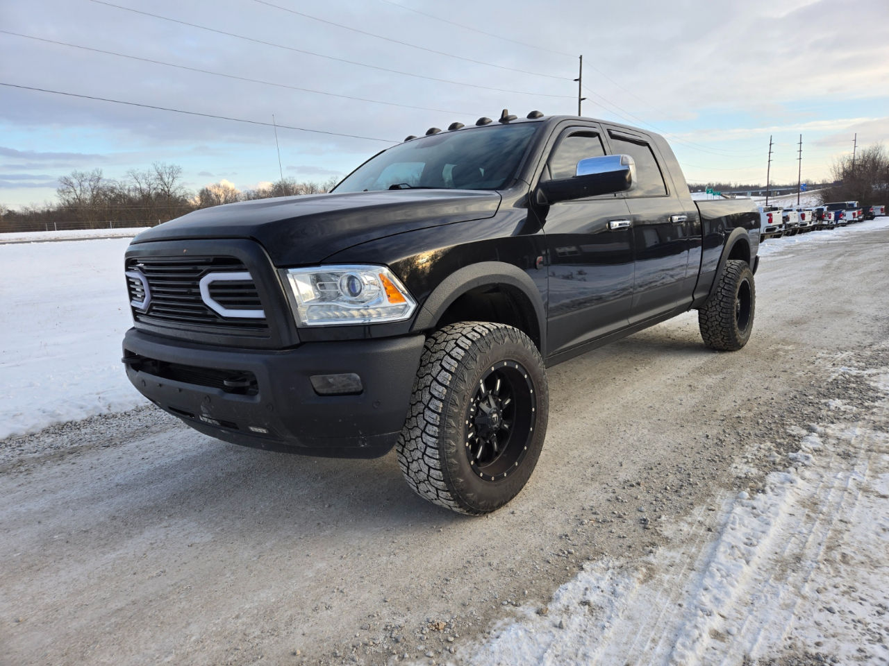 RAM 3500 Laramie Mega Cab 4WD 2018