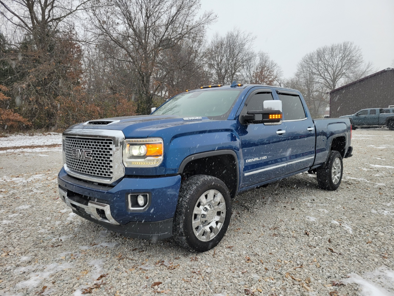 2017 GMC Sierra 2500HD Denali Crew Cab 4WD