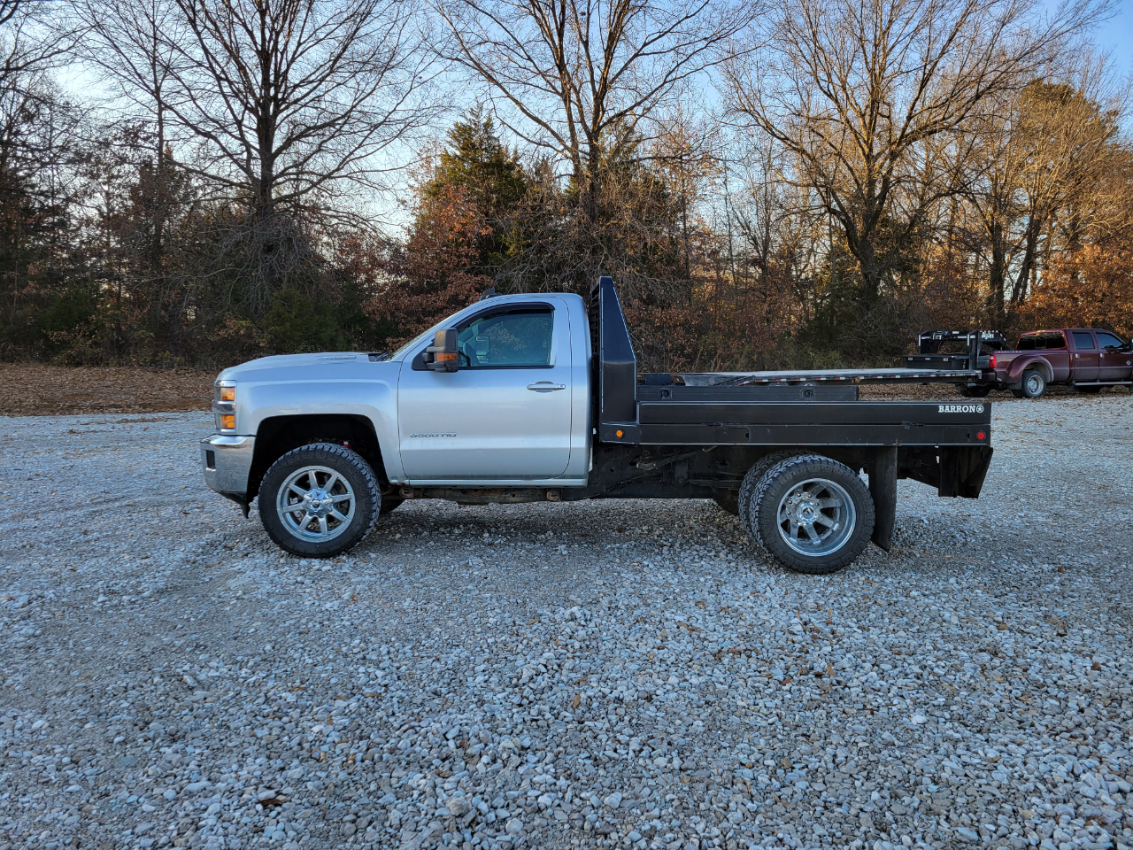 Chevrolet Silverado 3500HD LT Long Box 4WD 2017