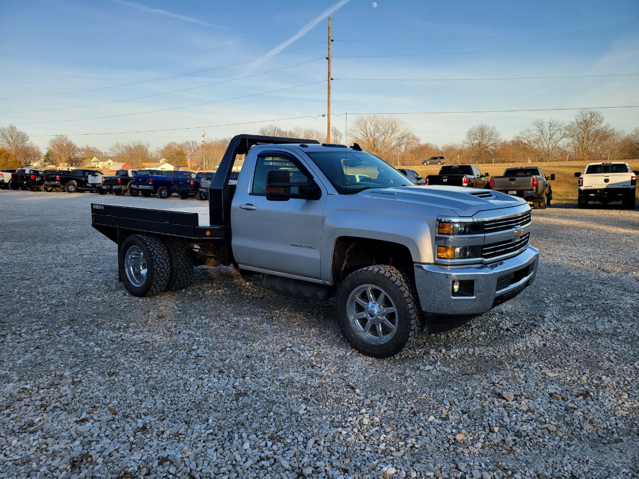 Chevrolet Silverado 3500HD LT Long Box 4WD 2017