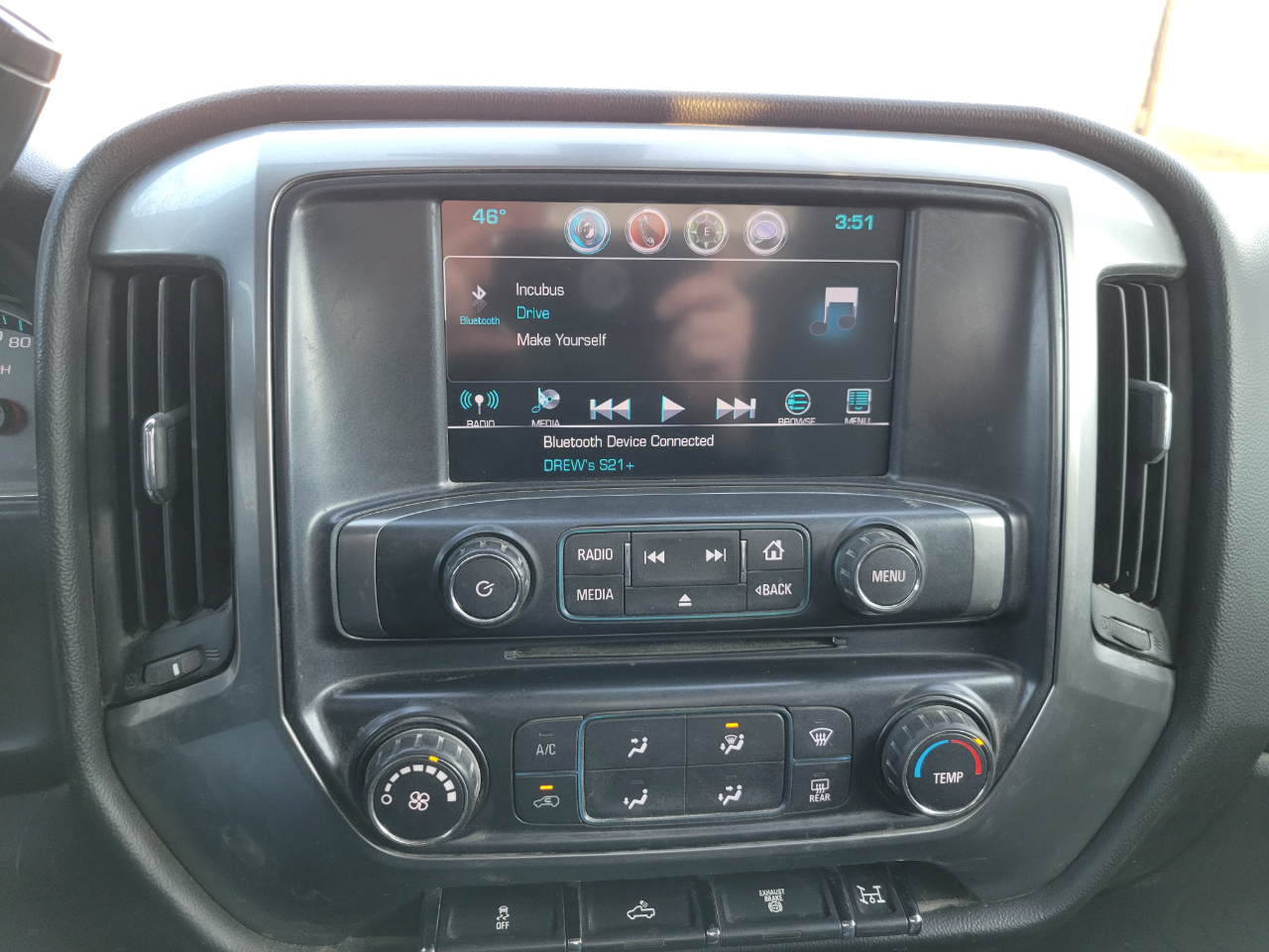 Chevrolet Silverado 3500HD LT Long Box 4WD 2017