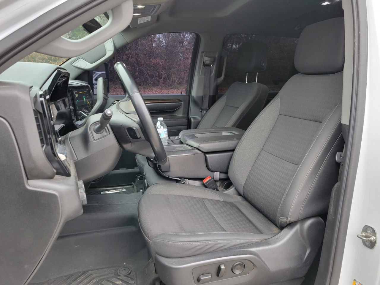 Chevrolet Silverado 2500HD LT Crew Cab Long Box 4WD 2024