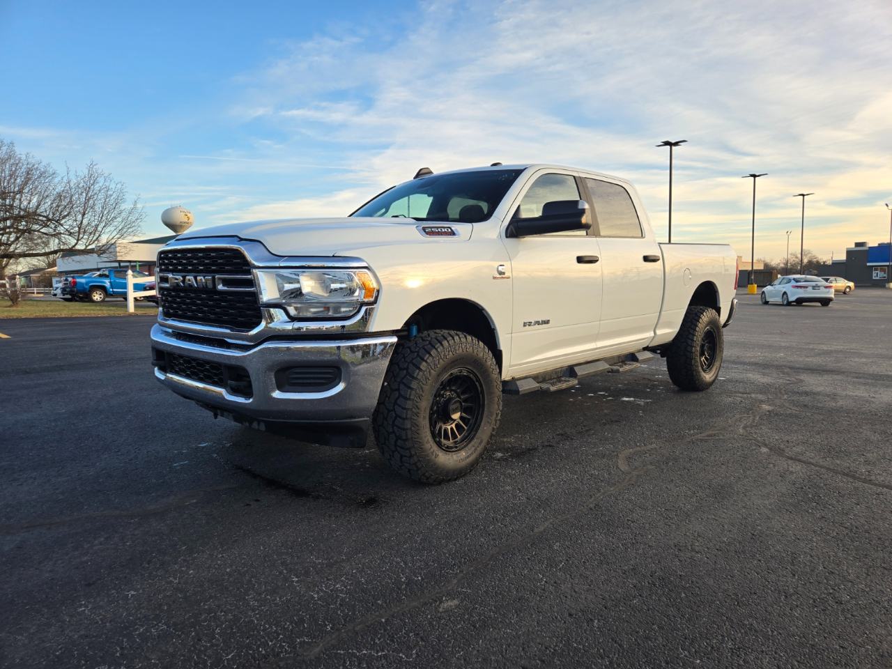 2022 RAM 2500 Tradesman Crew Cab SWB 4WD