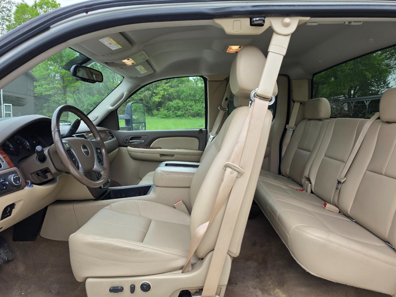 GMC Sierra 3500HD SLT Ext. Cab DRW 4WD 2009