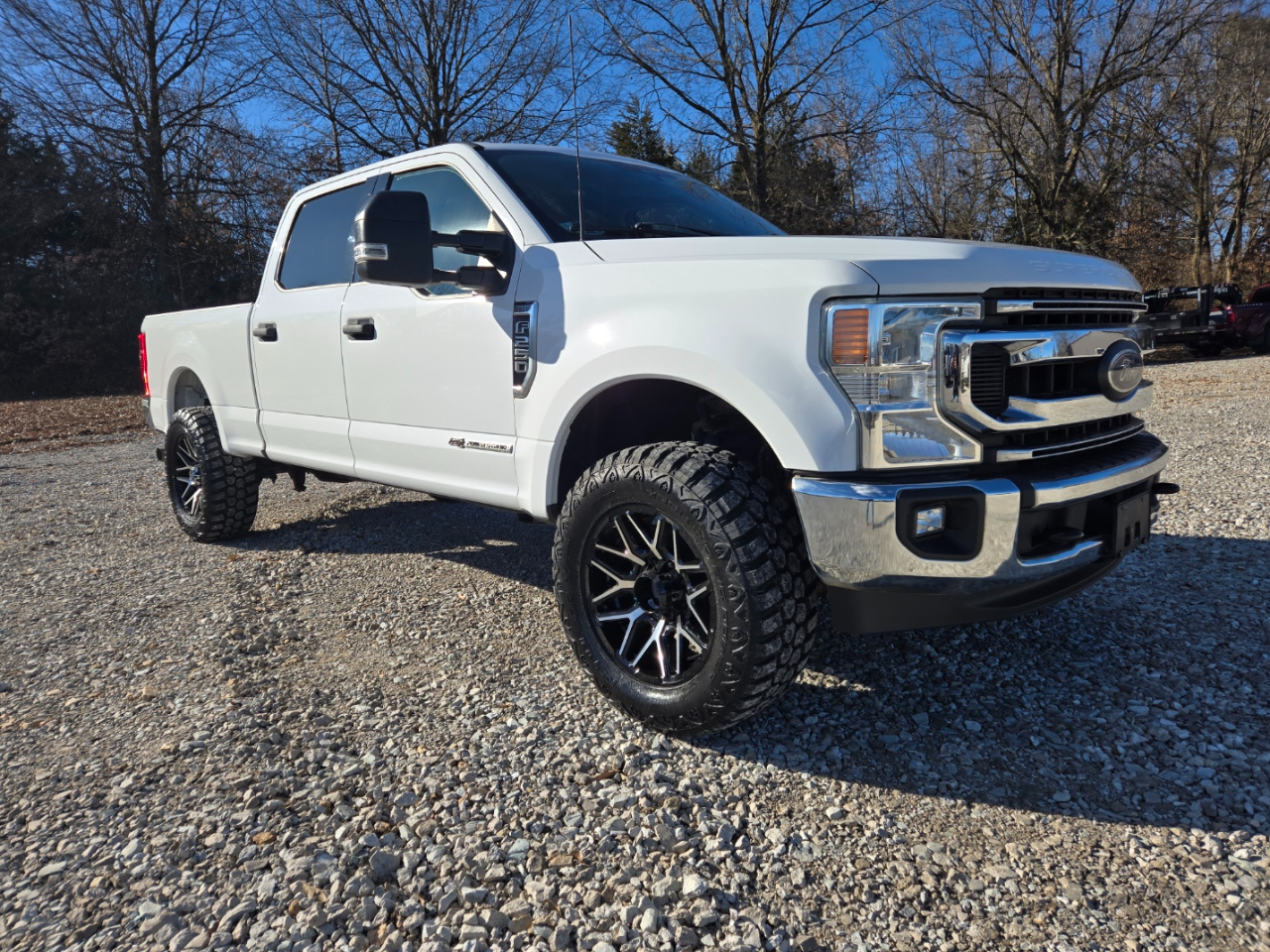 Ford F-250 SD XLT Crew Cab 4WD 2022