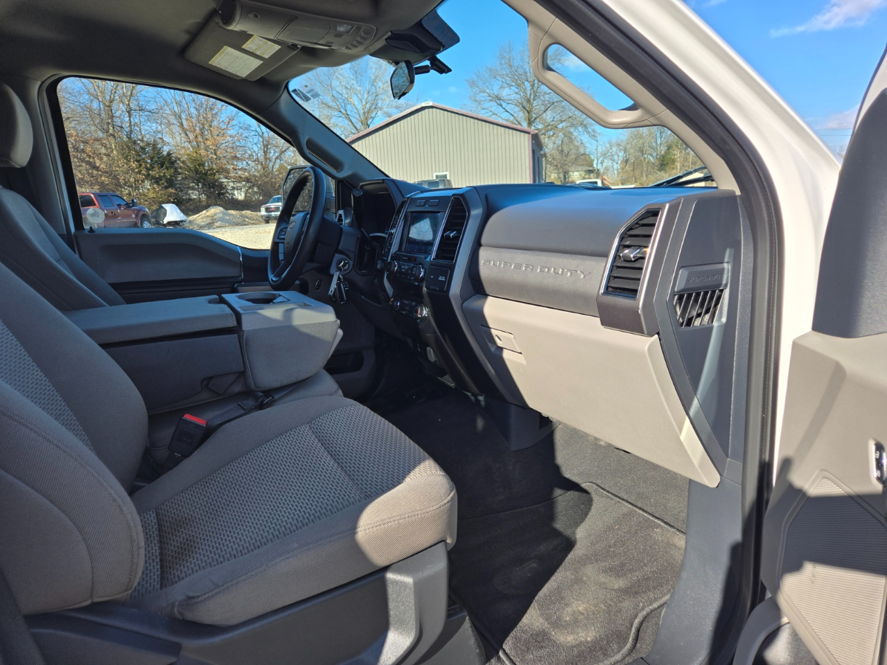 Ford F-250 SD XLT Crew Cab 4WD 2022