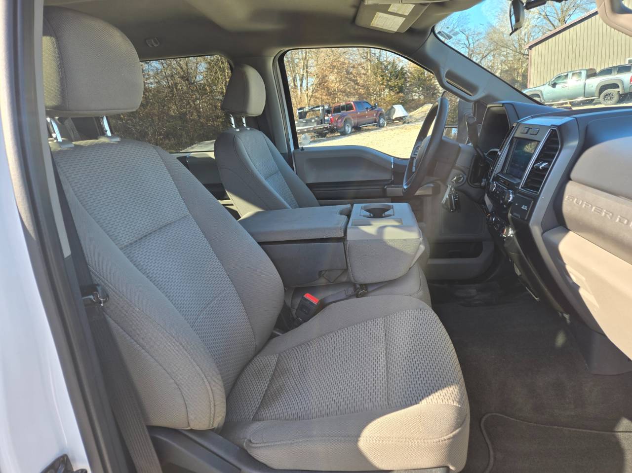 Ford F-250 SD XLT Crew Cab 4WD 2022