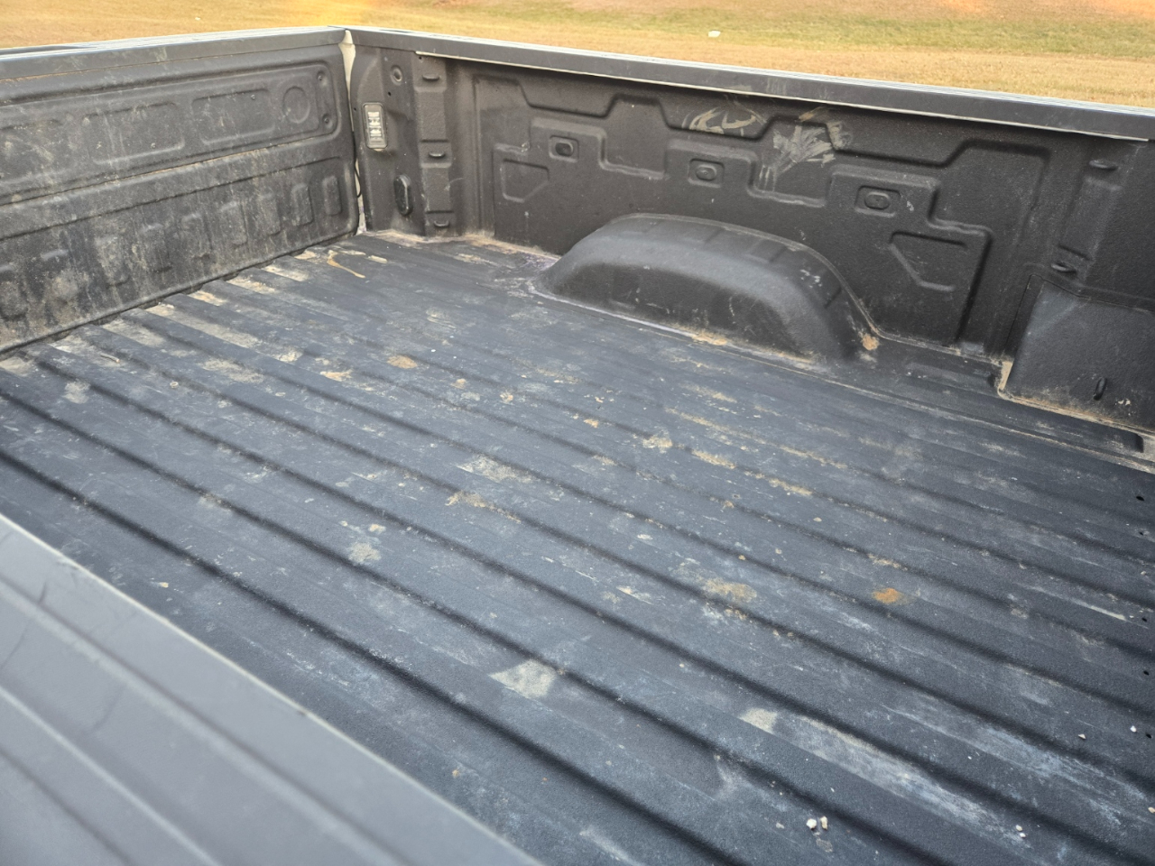 Chevrolet Silverado 2500HD LT Crew Cab 4WD 2024