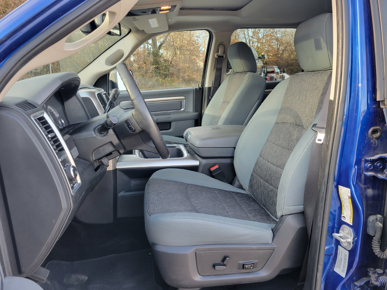 RAM 2500 SLT Crew Cab LWB 4WD 2017