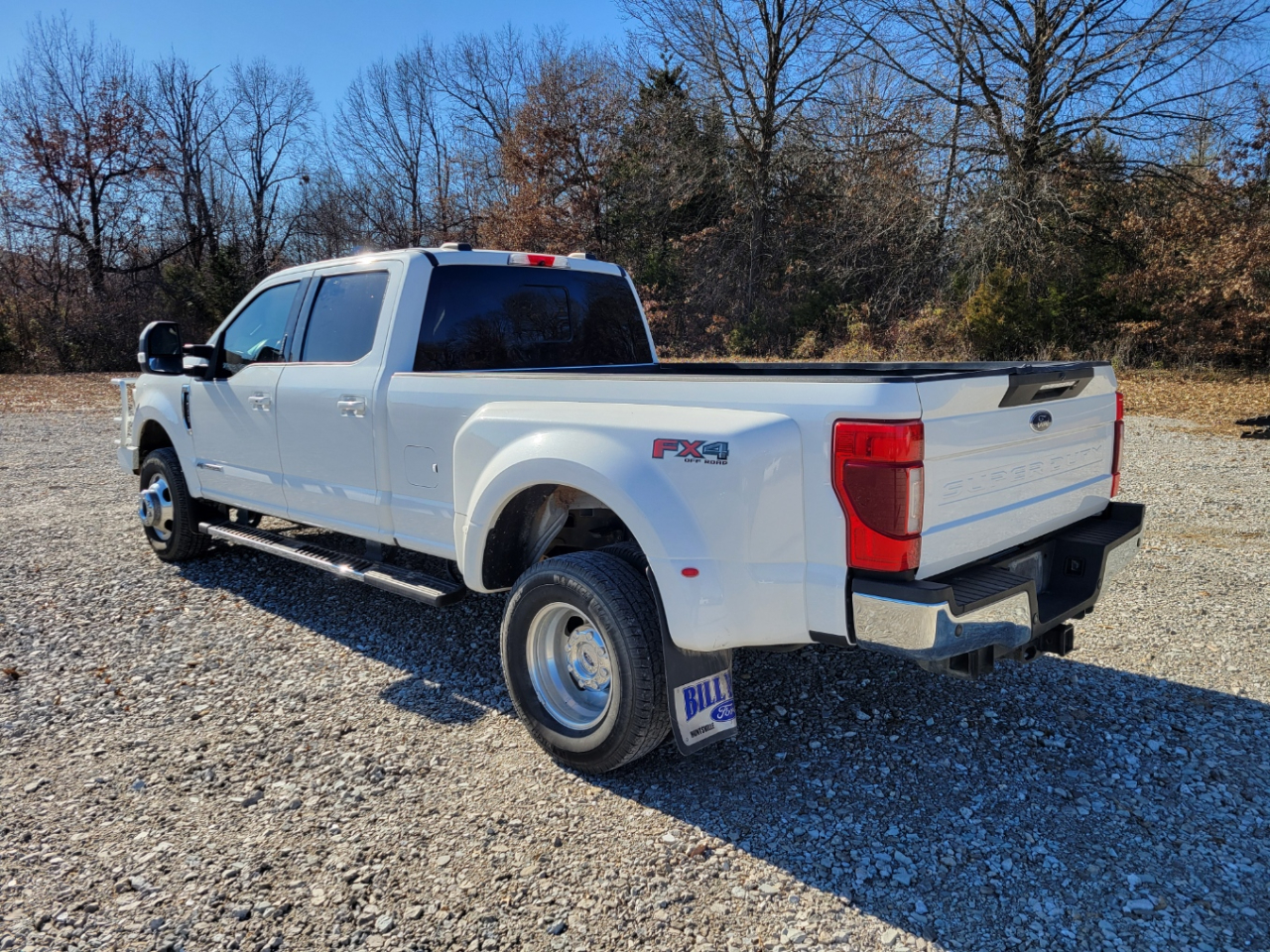 Ford F-350 SD Lariat Crew Cab LWB DRW 4WD 2022
