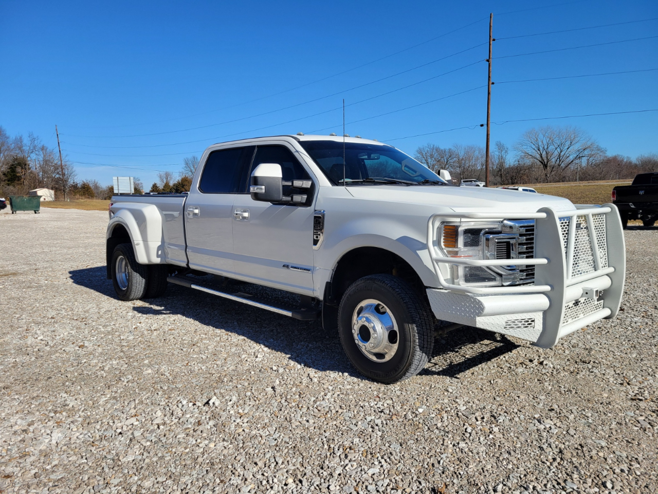 Ford F-350 SD Lariat Crew Cab LWB DRW 4WD 2022