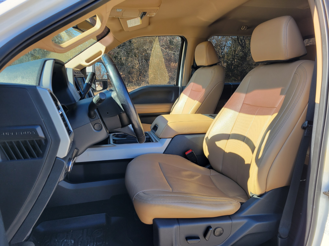 Ford F-350 SD Lariat Crew Cab LWB DRW 4WD 2022