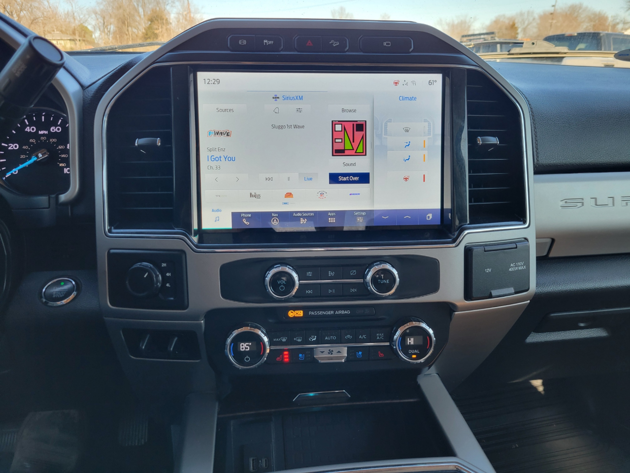 Ford F-350 SD Lariat Crew Cab LWB DRW 4WD 2022