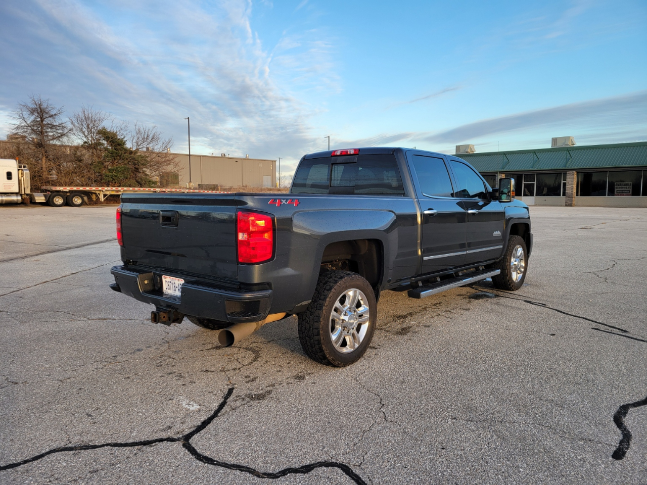 Chevrolet Silverado 2500HD High Country 4WD 2018
