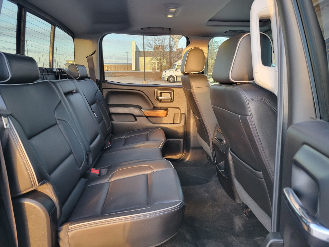 Chevrolet Silverado 2500HD High Country 4WD 2018
