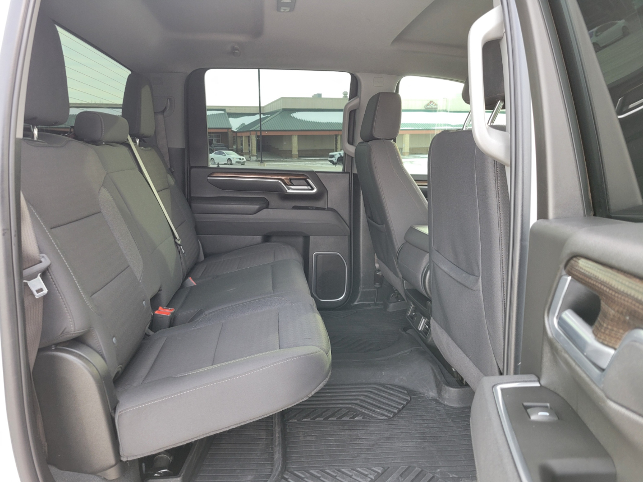 Chevrolet Silverado 2500HD LT Crew Cab Long Box 4WD 2025