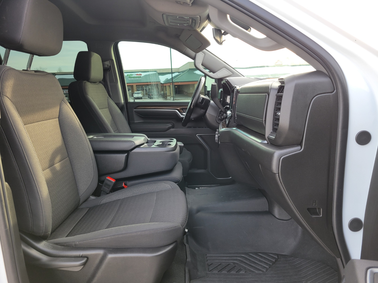 Chevrolet Silverado 2500HD LT Crew Cab Long Box 4WD 2025